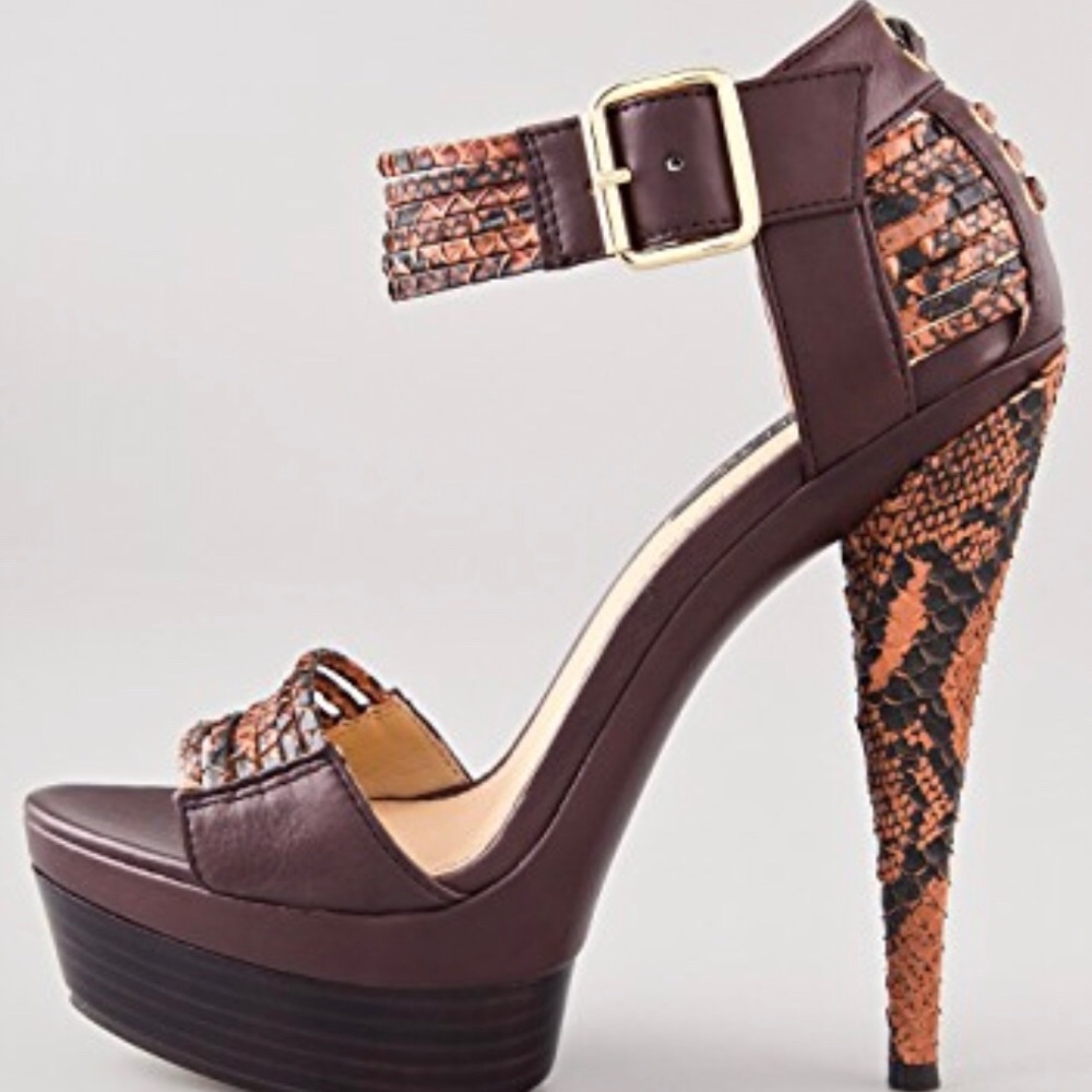 Used Rachel Zoe Shoe